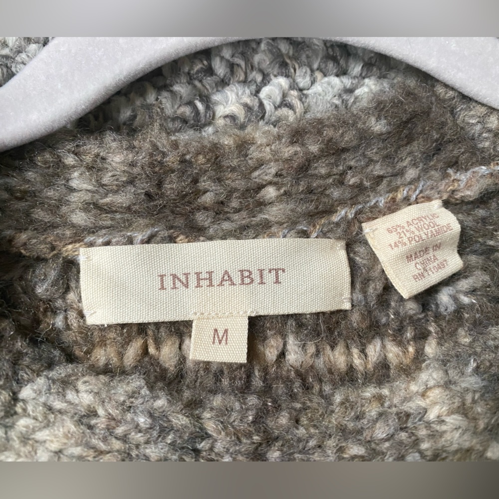 Sweater - Picture 3 of 3